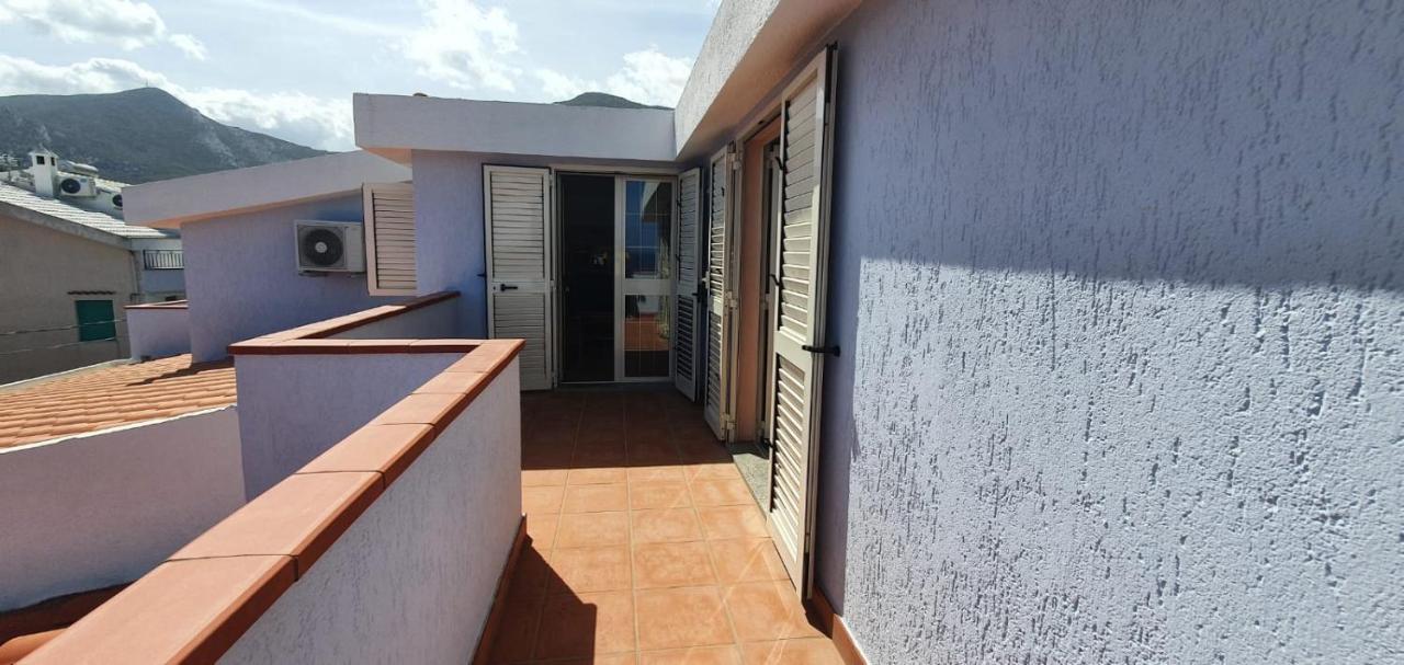 קאלה גונונה Appartamento Terrazza Vista Mare מראה חיצוני תמונה
