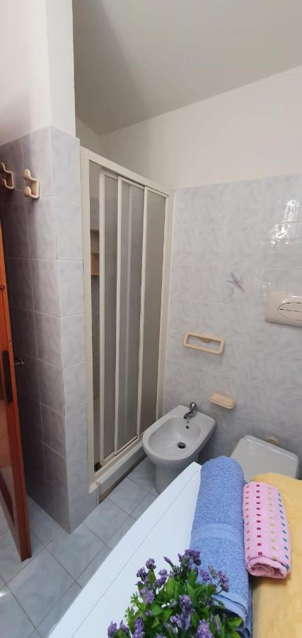 קאלה גונונה Appartamento Terrazza Vista Mare מראה חיצוני תמונה