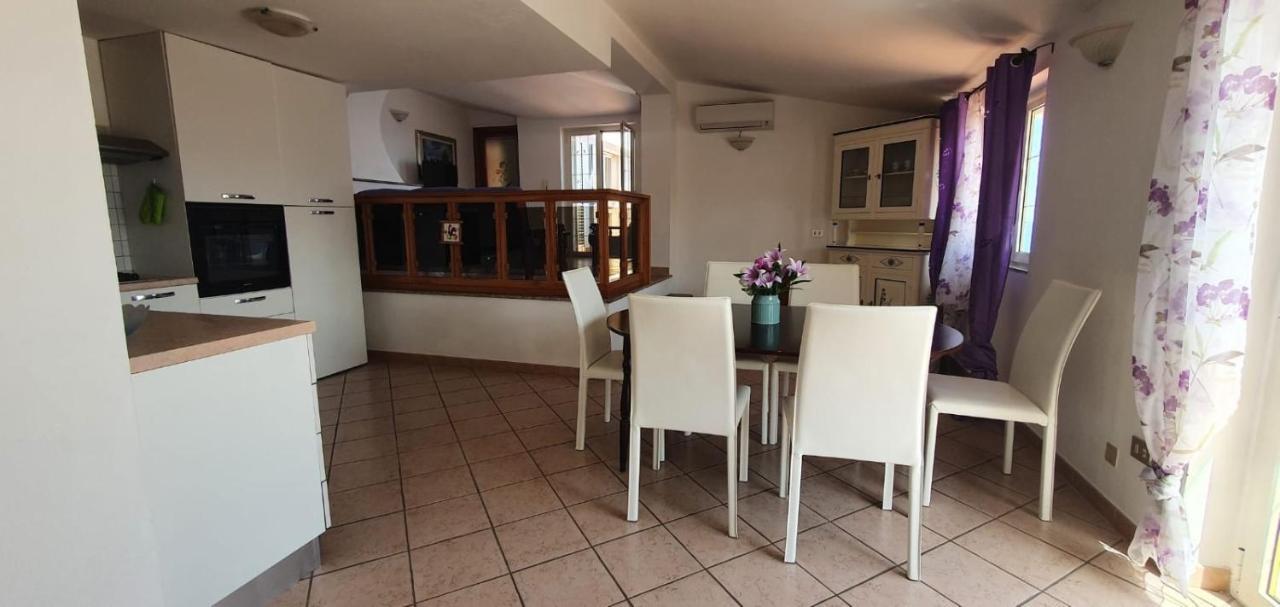 קאלה גונונה Appartamento Terrazza Vista Mare מראה חיצוני תמונה